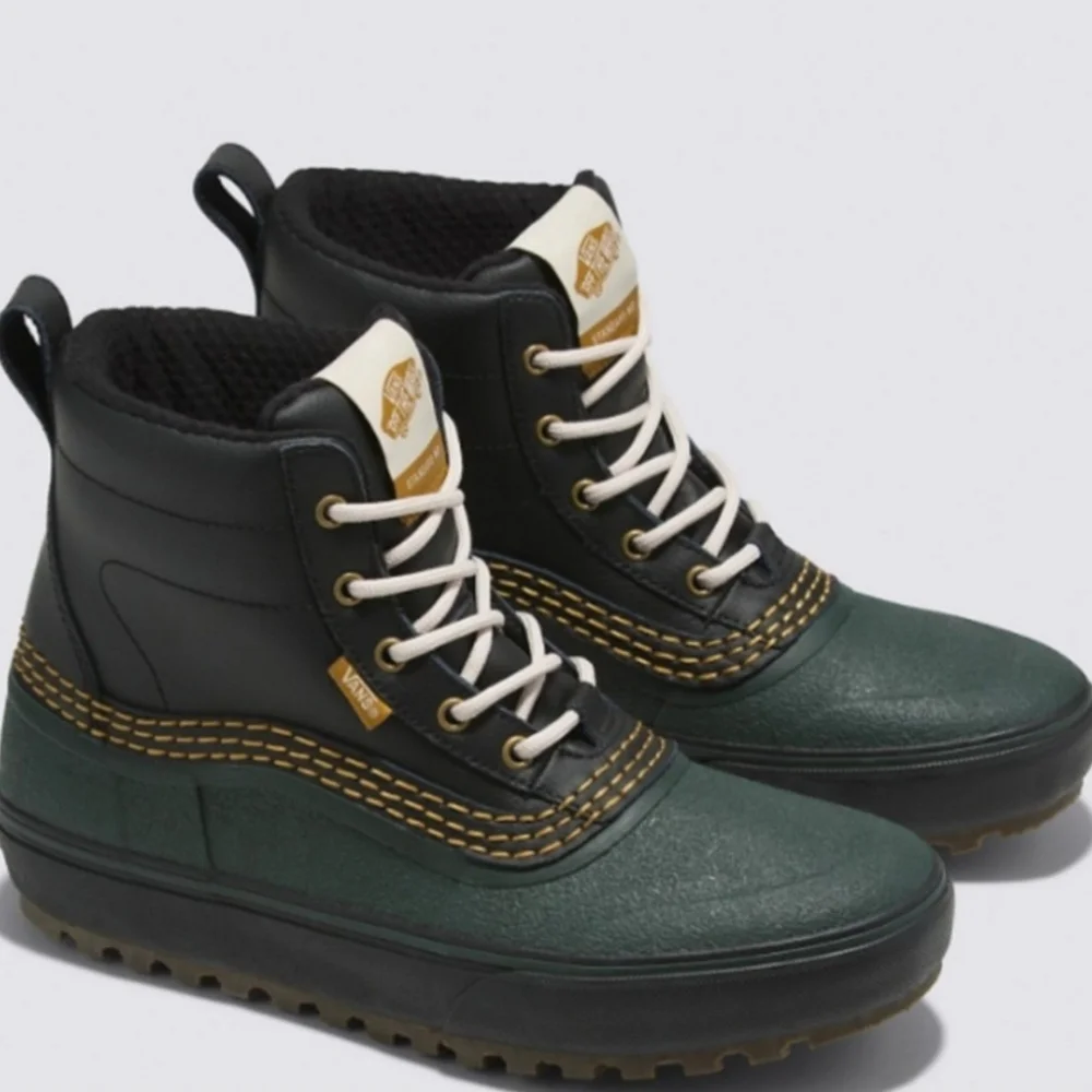 Vans Standard Mid Snow MTE Shoes 2024 mens shoes size10 New